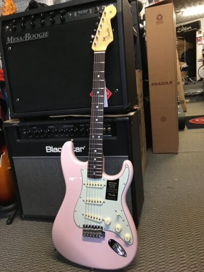 Fender American Original Series 60’s Shell Pink Stratocaster
